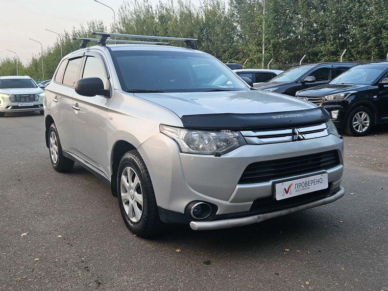 Mitsubishi Outlander, 2014 - вид 2