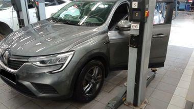 Renault Arkana 2021 года, 186 000 км - вид 1