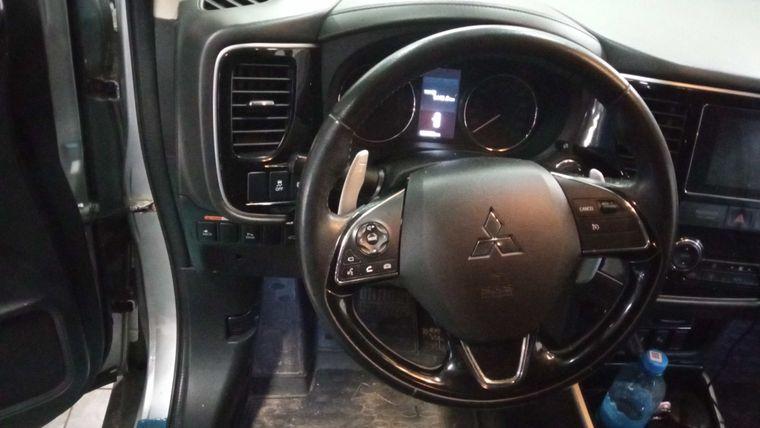 Mitsubishi Outlander,  - вид 4