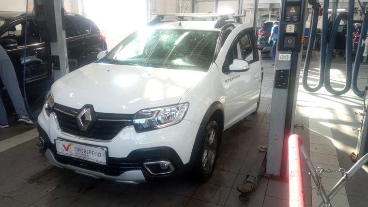 Renault Sandero Stepway 2021 года, 26 993 км - вид 1