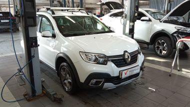 Renault Sandero Stepway 2021 года, 26 993 км - вид 2