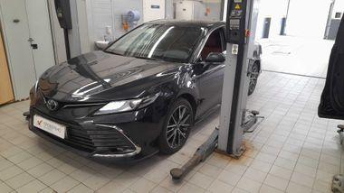 Toyota Camry 2022 года, 60 000 км - вид 1