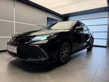 Toyota Camry 2022 года, 60 000 км - вид 1