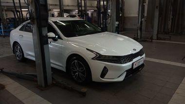 Kia K5 2021 года, 56 279 км - вид 2