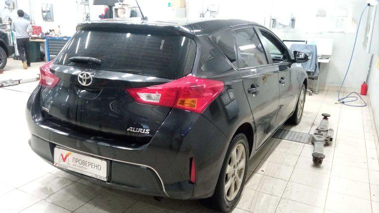 Toyota Auris, 2014 - вид 2