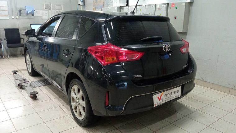 Toyota Auris, 2014 - вид 3