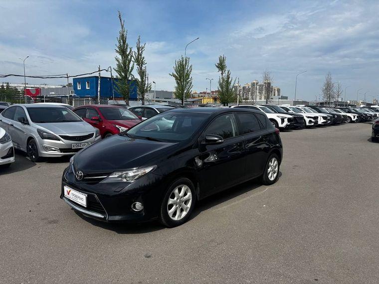 Toyota Auris, 2014
