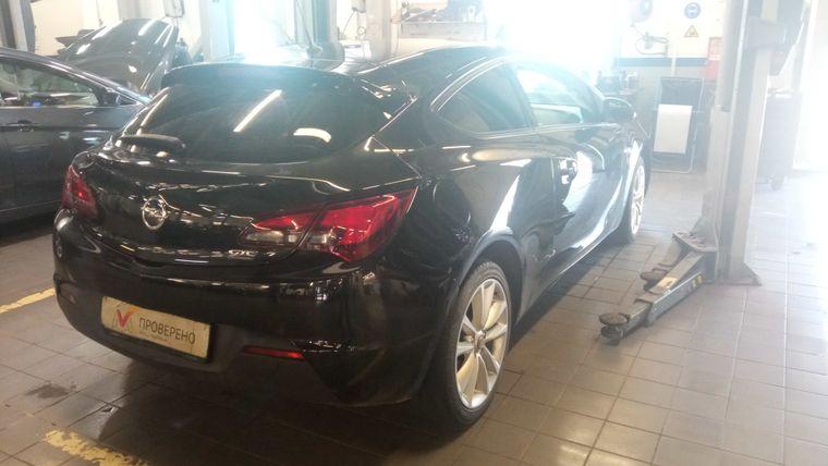 Opel Astra GTC, 2012 - вид 2