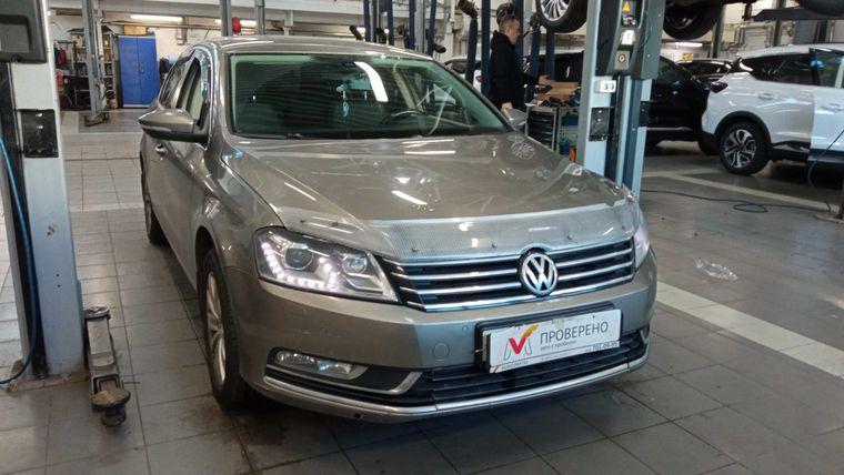 Volkswagen Passat,  - вид 1