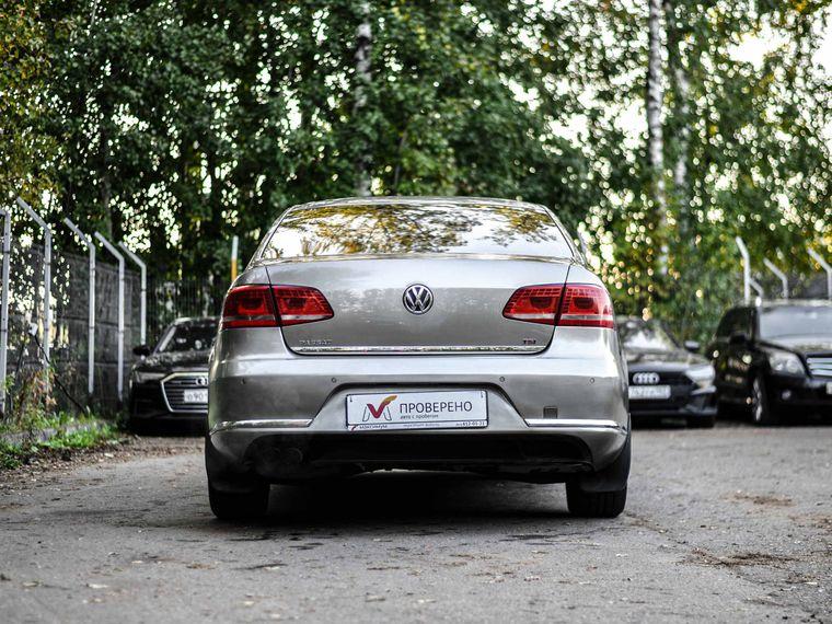Volkswagen Passat,  - вид 3