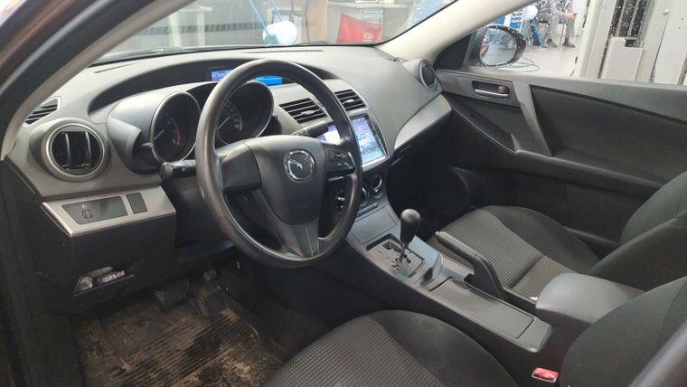 Mazda 3,  - вид 4
