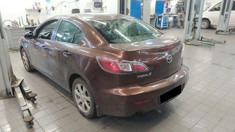 Mazda 3,  - вид 3