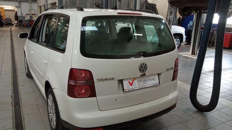 Volkswagen Touran, 2009 - вид 3