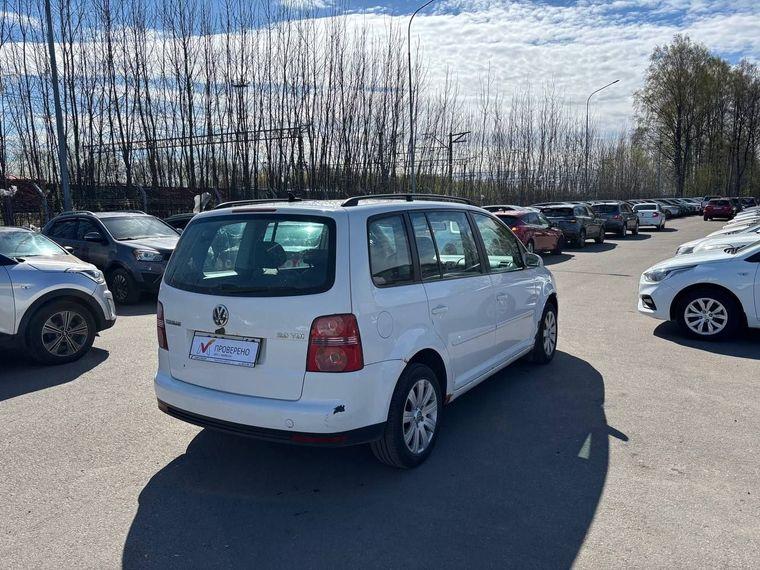 Volkswagen Touran, 2009 - вид 3
