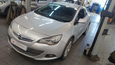 Opel Astra GTC 2012 года, 132 698 км - вид 1