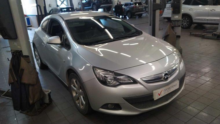 Opel Astra GTC,  - вид 1