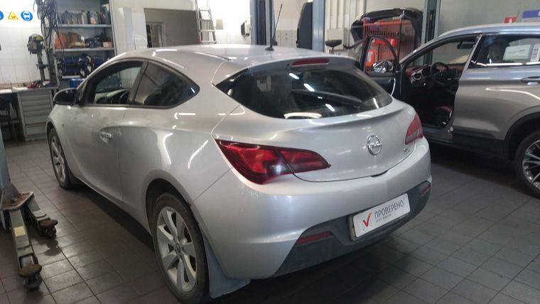 Opel Astra GTC,  - вид 3