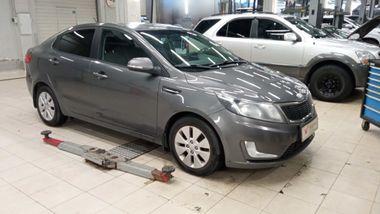 Kia Rio 2013 года, 118 716 км - вид 1