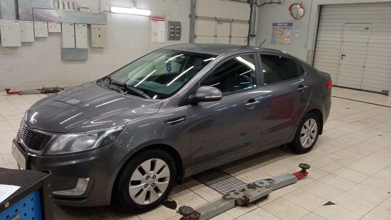 Kia Rio 2013 года, 118 716 км - вид 2