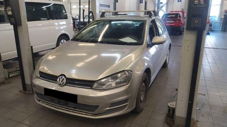 Volkswagen Golf, 