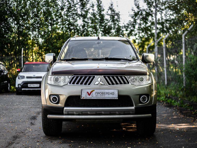 Mitsubishi Pajero Sport,  - вид 2