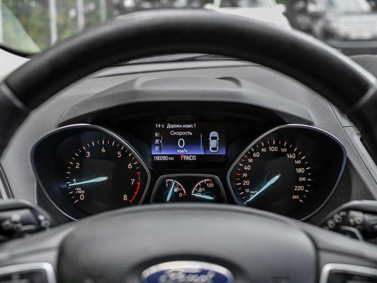 Ford Kuga,  - вид 4