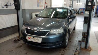 Skoda Rapid 2015 года, 195 557 км - вид 1