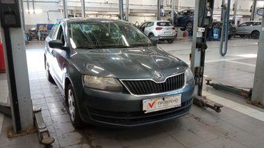 Skoda Rapid 2015 года, 195 557 км - вид 2