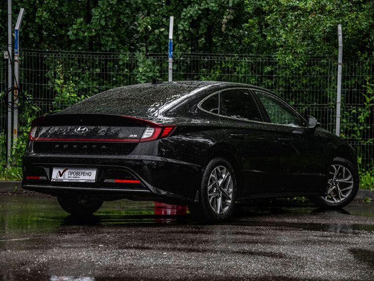 Hyundai Sonata 2019 года, 198 230 км - вид 2