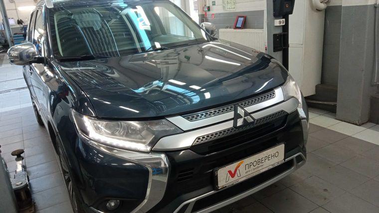 Mitsubishi Outlander,  - вид 1