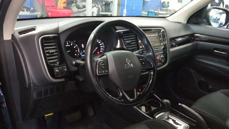 Mitsubishi Outlander,  - вид 4