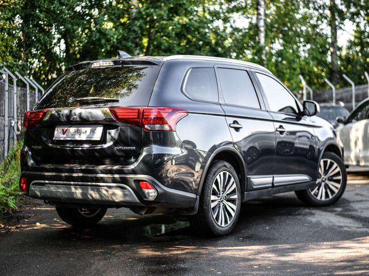 Mitsubishi Outlander,  - вид 1