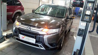 Mitsubishi Outlander 2021 года, 105 979 км - вид 1