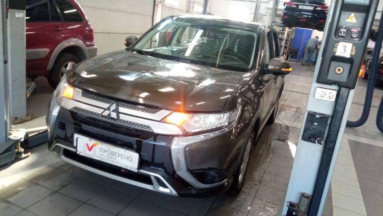 Mitsubishi Outlander, 