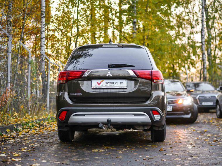 Mitsubishi Outlander,  - вид 3
