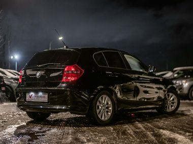 BMW 1 серия 2011 года, 235 153 км - вид 2