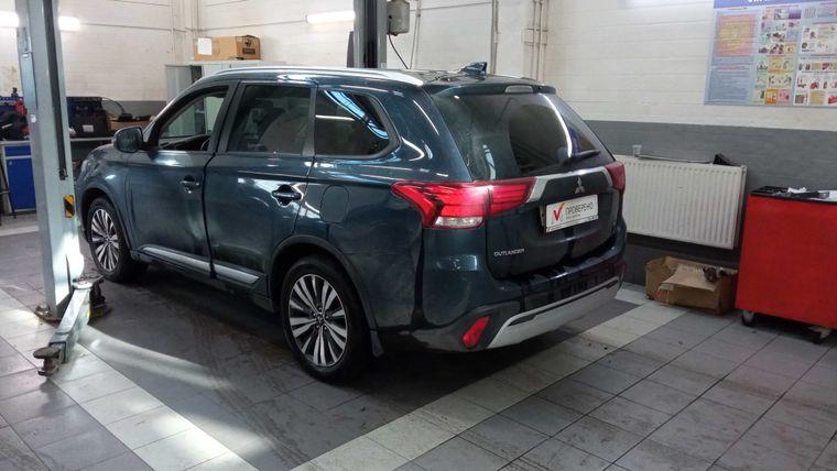 Mitsubishi Outlander,  - вид 3