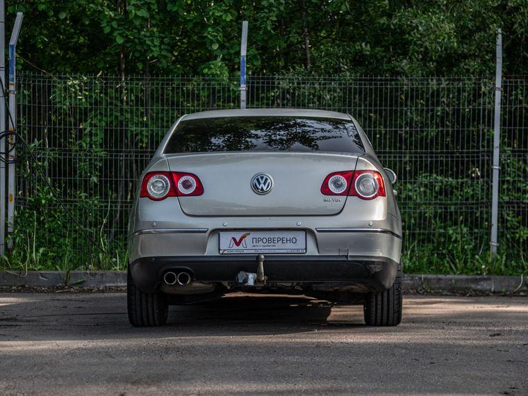 Volkswagen Passat, 2010 - вид 3