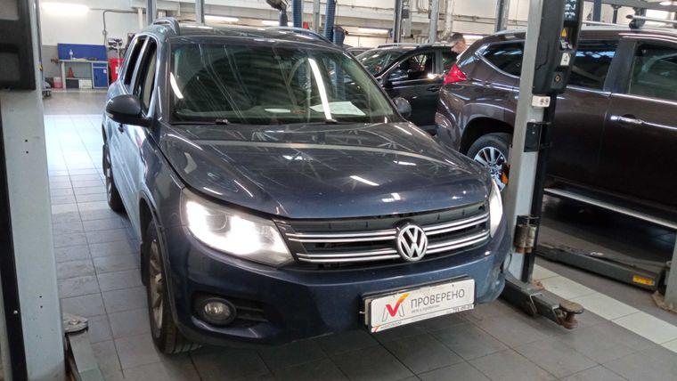 Volkswagen Tiguan,  - вид 1