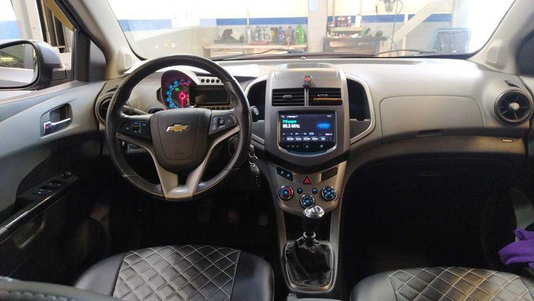 Chevrolet Aveo,  - вид 4