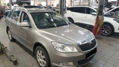 Skoda Octavia 2012 года, 189 008 км - вид 2