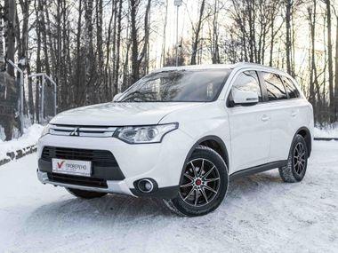 Mitsubishi Outlander 2014 года, 134 017 км - вид 1