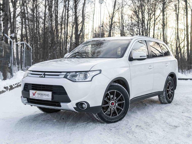 Mitsubishi Outlander 2014 года, 134 017 км - вид 1