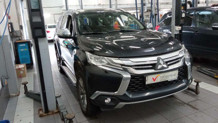 Mitsubishi Pajero Sport, 2018 - вид 1