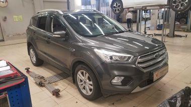 Ford Kuga 2018 года, 157 342 км - вид 2