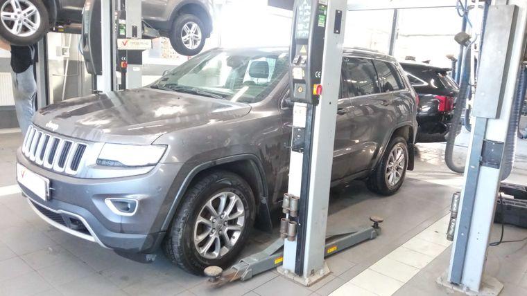 Jeep Grand Cherokee, 2014