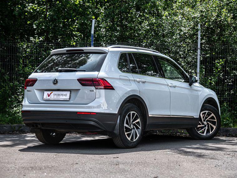 Volkswagen Tiguan,  - вид 1