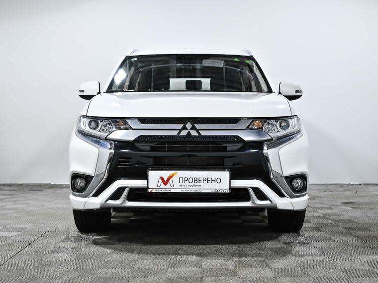 Mitsubishi Outlander, 2022 - вид 2