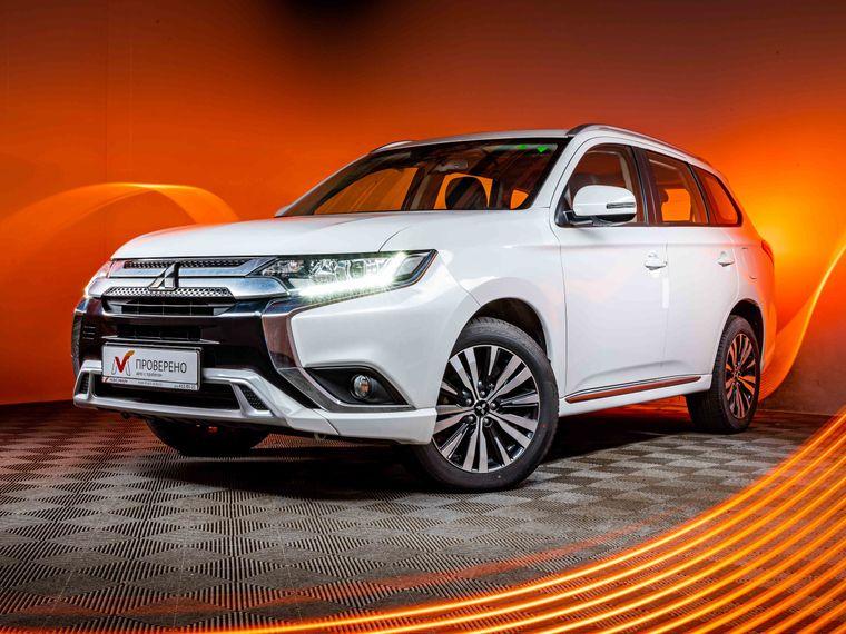Mitsubishi Outlander, 2022