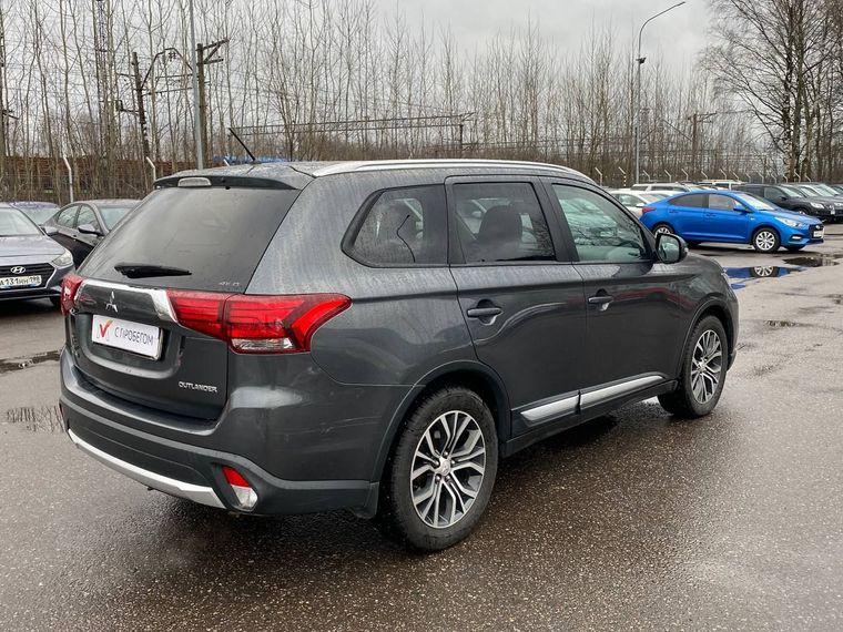Mitsubishi Outlander, 2015 - вид 3